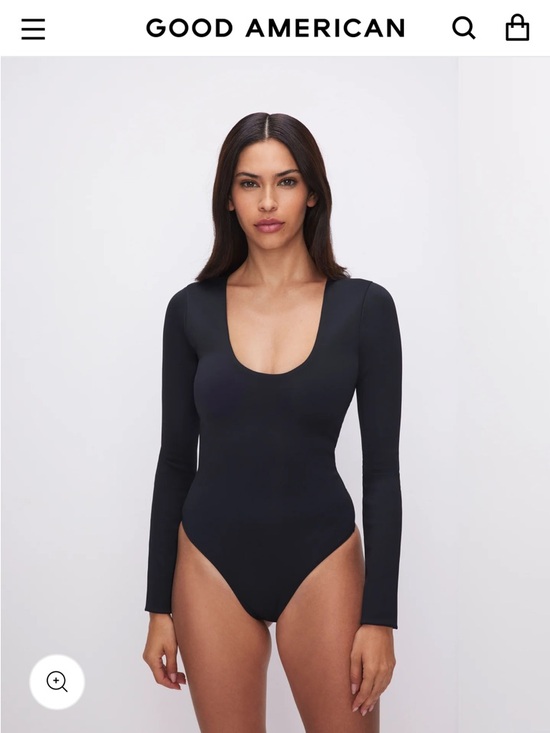 Good American Tops - Good American Sculpting Scoop Neck Long-Sleeve Black Bodysuit